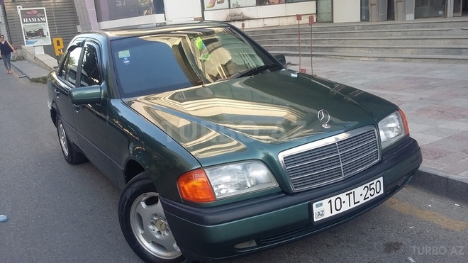 Mercedes C 200 1995, 300,000 km - 2.0 l - Bakı