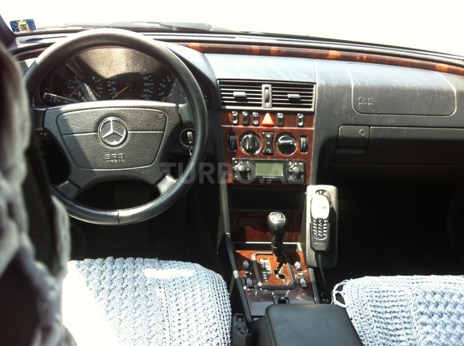 Mercedes C 180 1999, 145,000 km - 1.8 л - Bakı