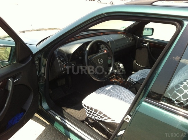 Mercedes C 180 1999, 145,000 km - 1.8 л - Bakı