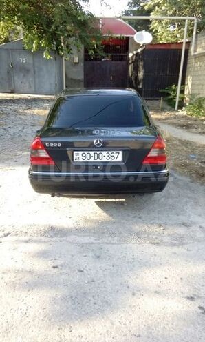 Mercedes C 220 1997, 225,000 km - 2.2 l - Bakı