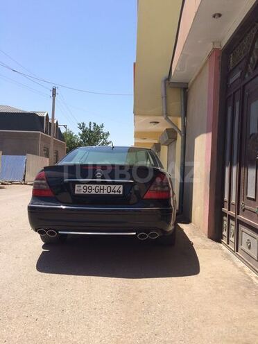 Mercedes E 270 2003, 222,000 km - 2.7 л - Bakı