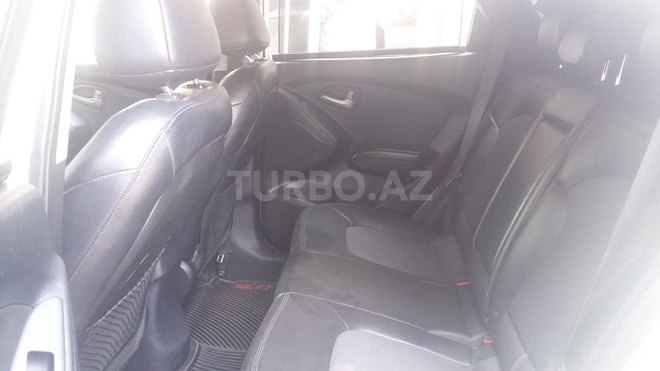 Hyundai ix35 2010, 75,000 km - 2.0 л - Sumqayıt