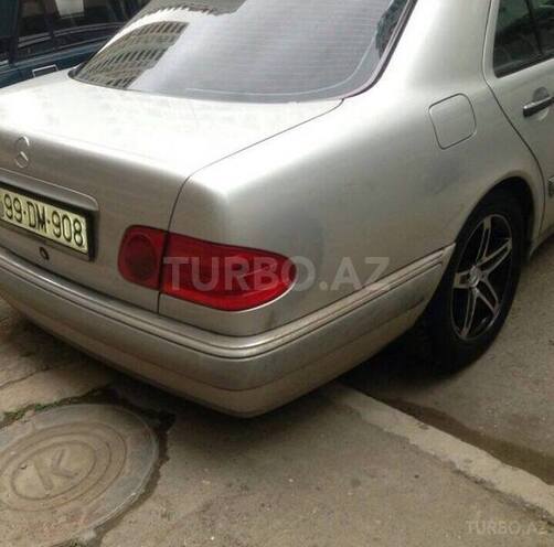 Mercedes E 200 1997, 210,000 km - 2.0 л - Bakı