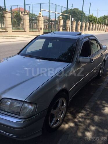 Mercedes C 240 1999, 250,000 km - 2.4 l - Bakı