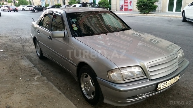 Mercedes C 220 1999, 385,545 km - 2.2 l - Bakı