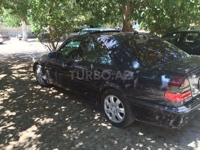 Mercedes C 230 1997, 320,000 km - 2.3 l - Bakı