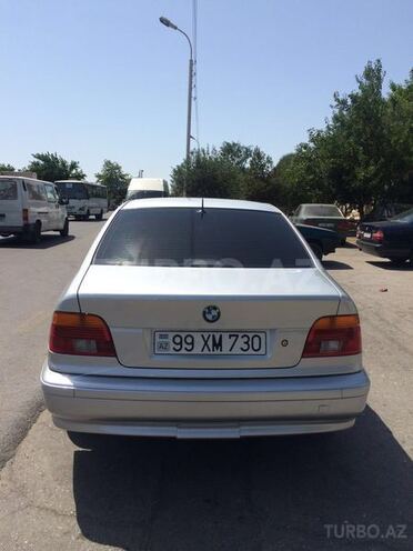 BMW 530 2001, 228,600 km - 3.0 l - Bakı