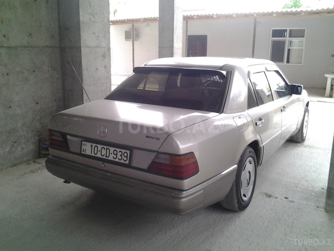Mercedes E 200 1991, 100,000 km - 2.0 л - Sumqayıt