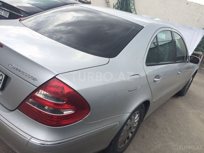 Mercedes E 200 2004, 338,000 km - 1.8 l - Bakı