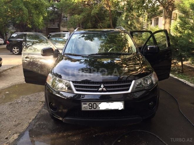 Mitsubishi Outlander 2008, 86,279 km - 3.0 l - Bakı