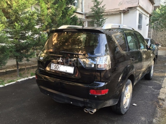 Mitsubishi Outlander 2008, 86,279 km - 3.0 l - Bakı
