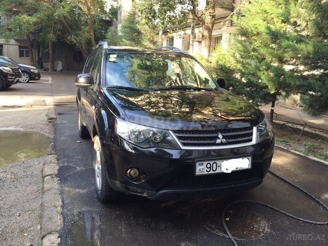 Mitsubishi Outlander 2008, 86,279 km - 3.0 l - Bakı