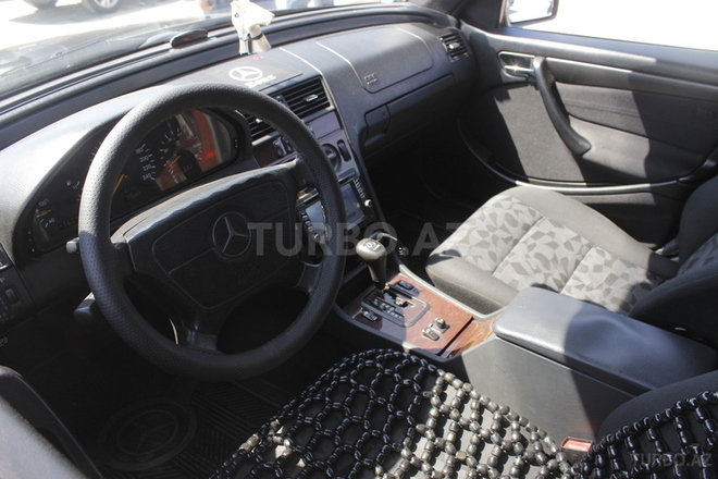 Mercedes C 180 1998, 150,000 km - 1.8 l - Bakı
