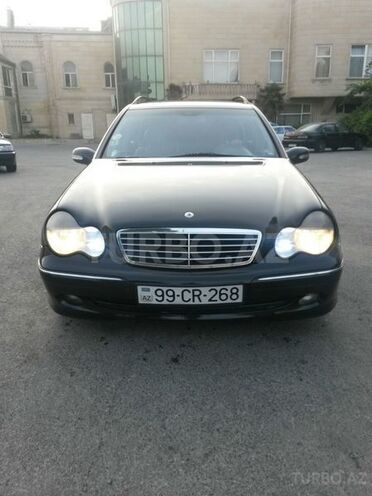 Mercedes C 220 2003, 253,000 km - 2.2 l - Bakı