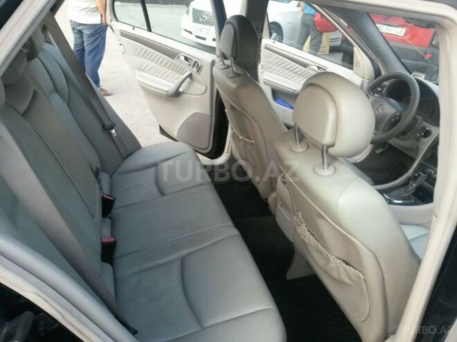 Mercedes C 220 2003, 253,000 km - 2.2 l - Bakı