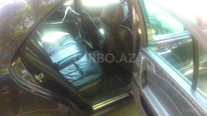Mercedes E 220 1998, 215,000 km - 2.2 l - Sumqayıt