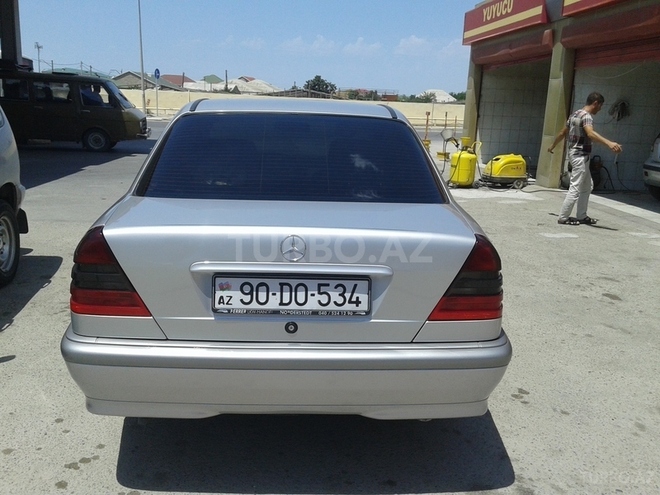 Mercedes C 180 1997, 235,000 km - 1.8 l - Bakı
