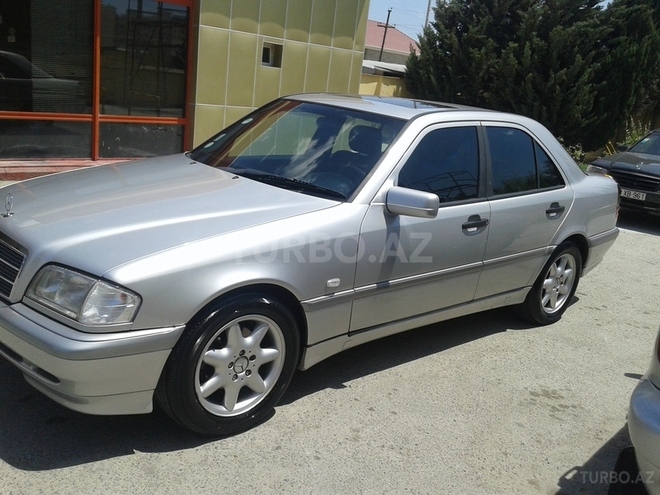 Mercedes C 180 1997, 235,000 km - 1.8 l - Bakı
