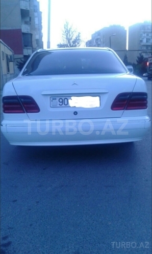 Mercedes E 240 2000, 240,000 km - 2.4 l - Bakı