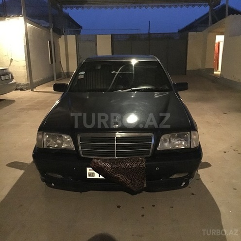 Mercedes C 240 1998, 276,000 km - 2.4 l - Salyan