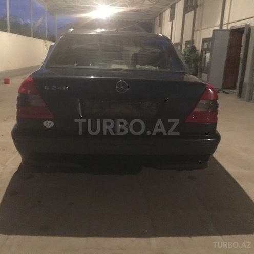 Mercedes C 240 1998, 276,000 km - 2.4 l - Salyan