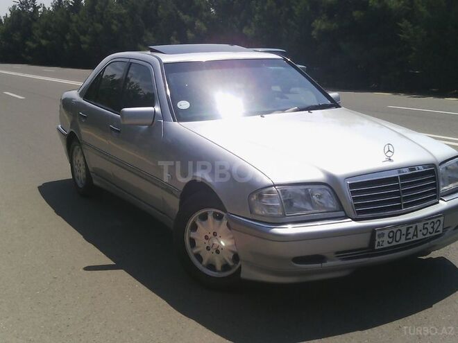 Mercedes C 180 2000, 190,000 km - 1.8 l - Bakı