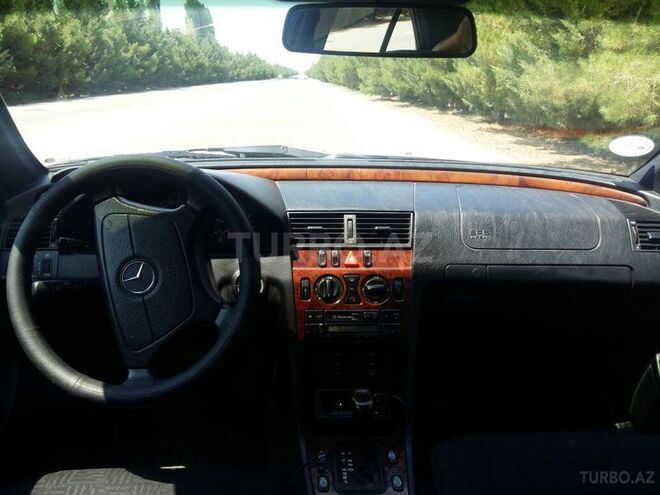 Mercedes C 180 2000, 190,000 km - 1.8 l - Bakı