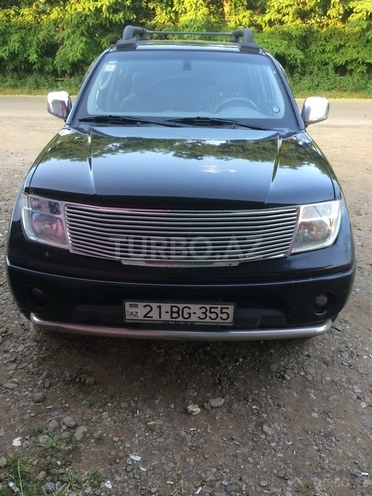 Nissan Navara 2009, 198,000 km - 0.3 l - Gədəbəy