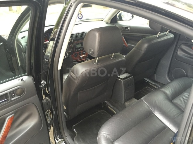 Volkswagen Passat 2003, 157,700 km - 1.8 l - Bakı