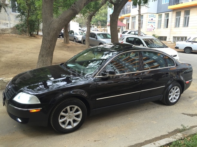 Volkswagen Passat 2003, 157,700 km - 1.8 l - Bakı