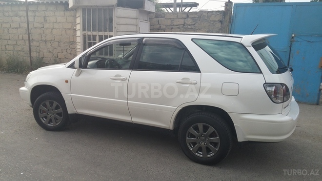Lexus RX 300 2001, 104,000 km - 2.4 l - Bakı