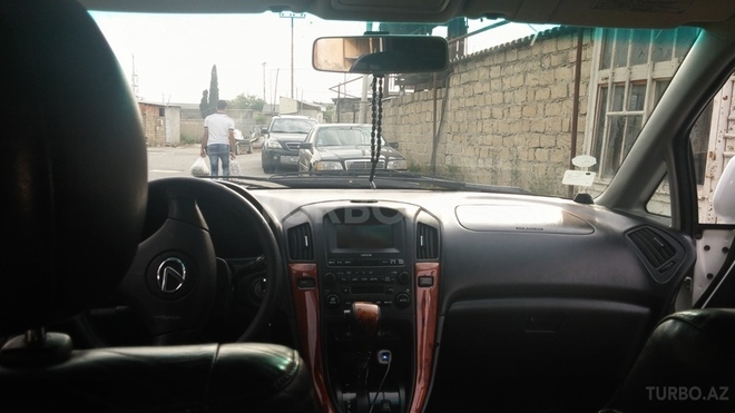 Lexus RX 300 2001, 104,000 km - 2.4 l - Bakı