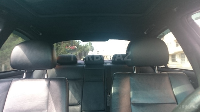 BMW 325 2003, 196,000 km - 2.5 l - Bakı