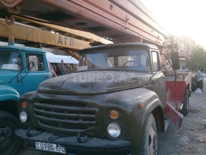 ZIL 130 1979, 350,000 km - 6.0 l - Bakı