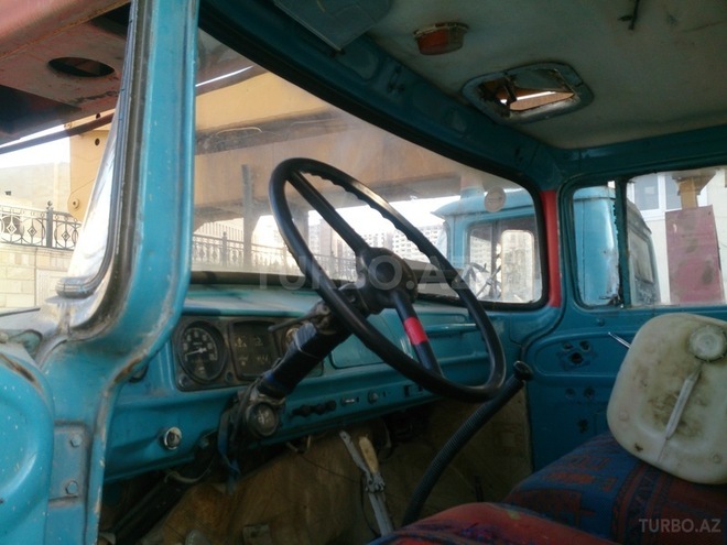 ZIL 130 1979, 350,000 km - 6.0 l - Bakı