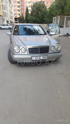 Mercedes E 240 1998, 250,000 km - 2.6 l - Bakı
