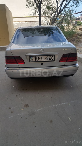 Mercedes E 240 1998, 250,000 km - 2.6 l - Bakı