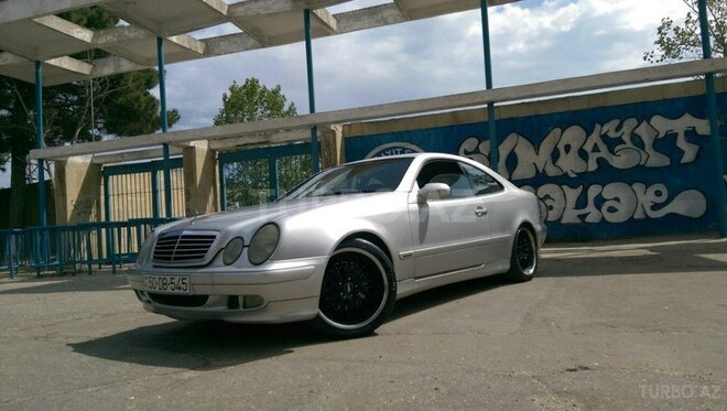 Mercedes  2016, 219,000 km - 5.0 l - Sumqayıt