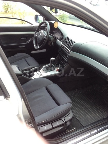 BMW 528 1997, 240,000 km - 2.8 l - Bakı