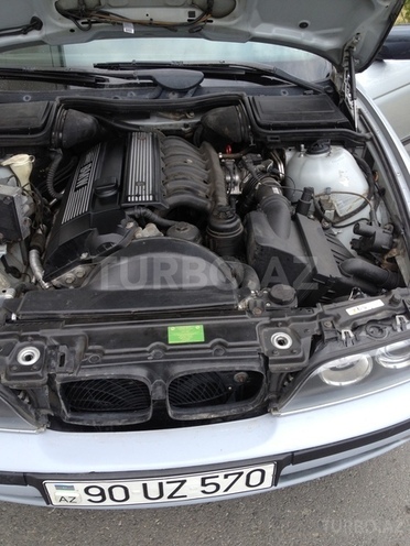 BMW 528 1997, 240,000 km - 2.8 l - Bakı