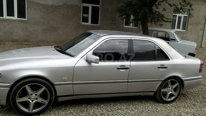 Mercedes C 180 1994, 137,000 km - 1.8 l - Cəlilabad