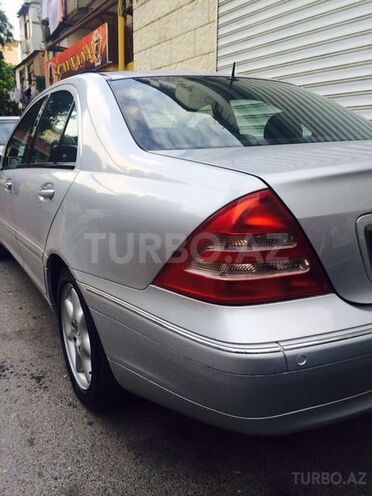 Mercedes C 240 2000, 215,670 km - 2.4 л - Bakı