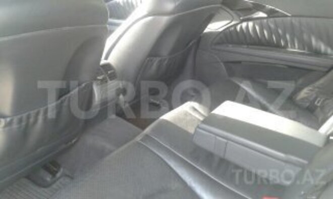 Mercedes E 220 2004, 250,000 km - 2.2 l - Bakı