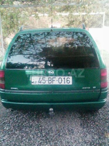 Opel Astra 1996, 358,000 km - 1.6 l - Ucar