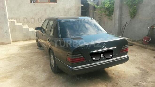 Mercedes E 200 1989, 116,000 km - 2.0 л - Bakı