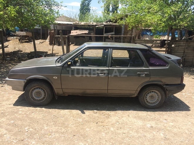 LADA (VAZ) 2109 1990, 250,000 km - 1.6 л - Füzuli