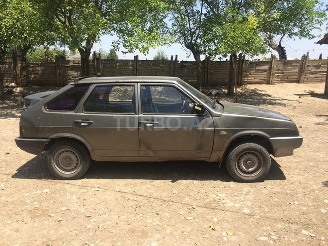 LADA (VAZ) 2109 1990, 250,000 km - 1.6 л - Füzuli
