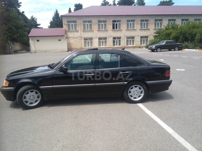 Mercedes C 230 1997, 195,000 km - 2.3 l - Bakı
