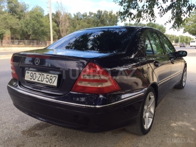 Mercedes C 200 2000, 204,100 km - 2.0 л - Sumqayıt