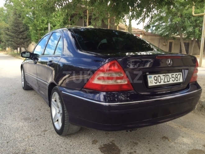 Mercedes C 200 2000, 204,100 km - 2.0 л - Sumqayıt